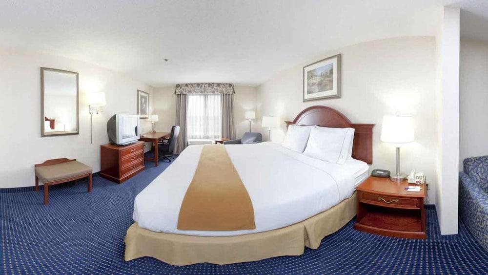 Holiday Inn Express Hotel & Suites Cleveland-Richfield By Ihg Brecksville Exterior foto